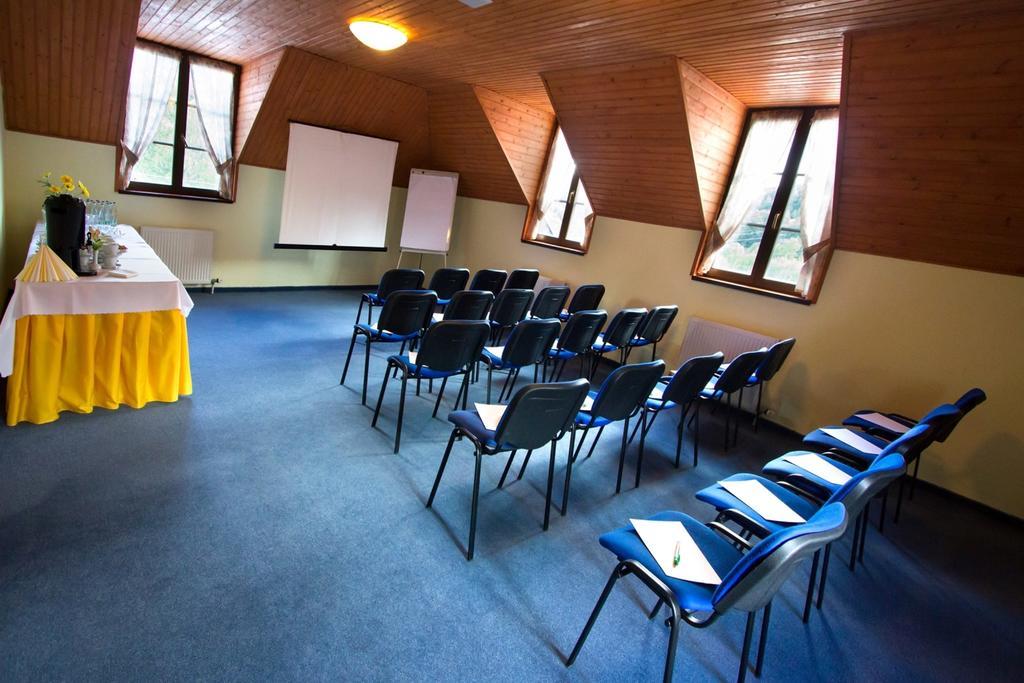 Hotel Golfer Kremnica Ngoại thất bức ảnh