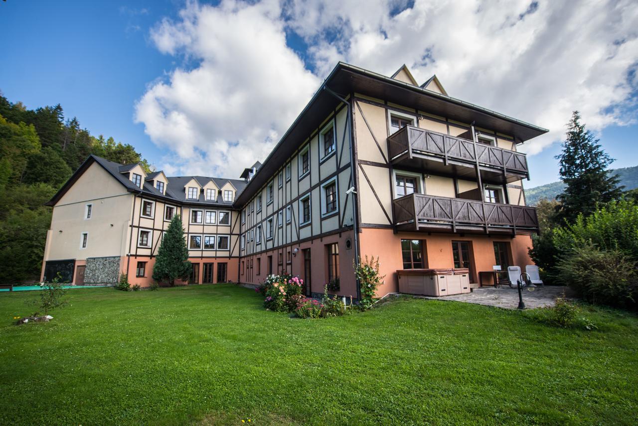 Hotel Golfer Kremnica Ngoại thất bức ảnh