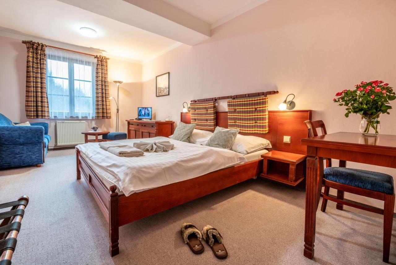 Hotel Golfer Kremnica Ngoại thất bức ảnh